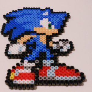 Sonic Perler figure